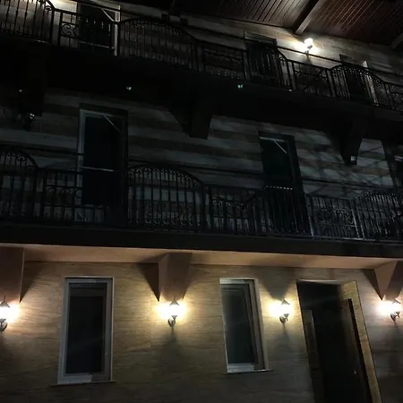 Villa Natrium Inn *