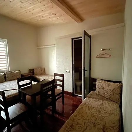 Villa Natrium Inn *